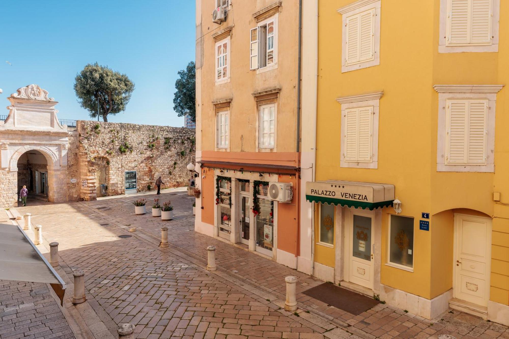 Zarina Apartment - Old Town Center Ζαντάρ Εξωτερικό φωτογραφία